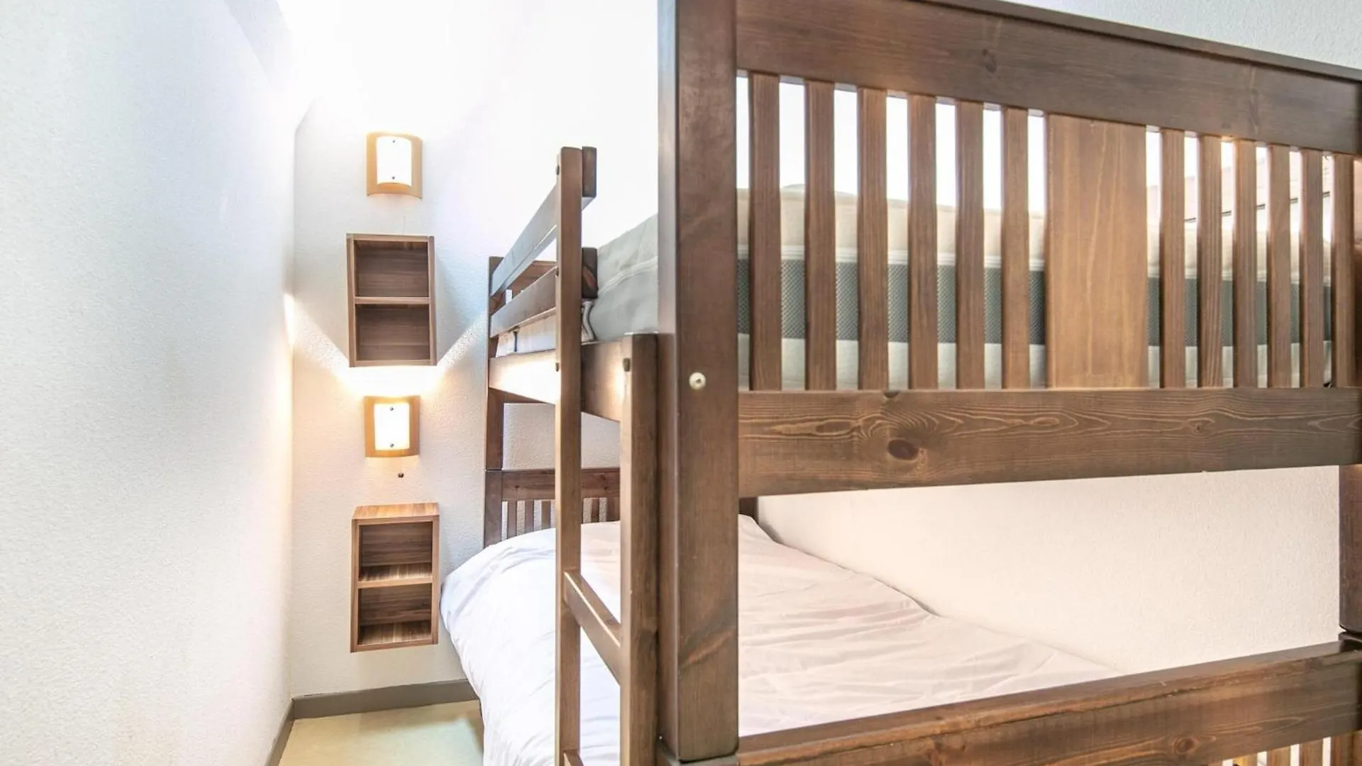 Apartment With Shuttle Bus To The Ski Lift 그레세앙베르코르